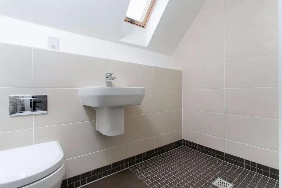 The Shaftesburys, Barking, IG11, photo 9