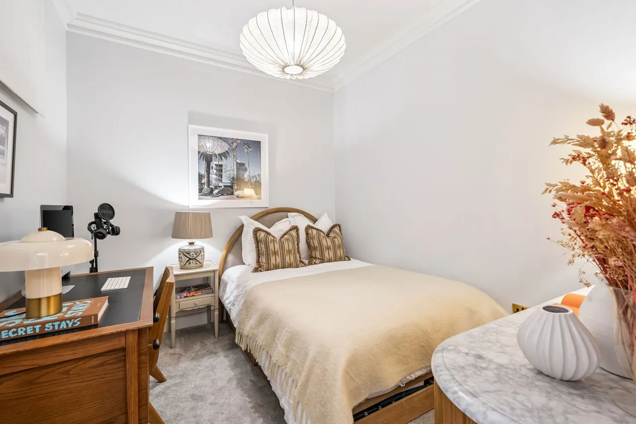 Willoughby Lane, BR1, photo 8
