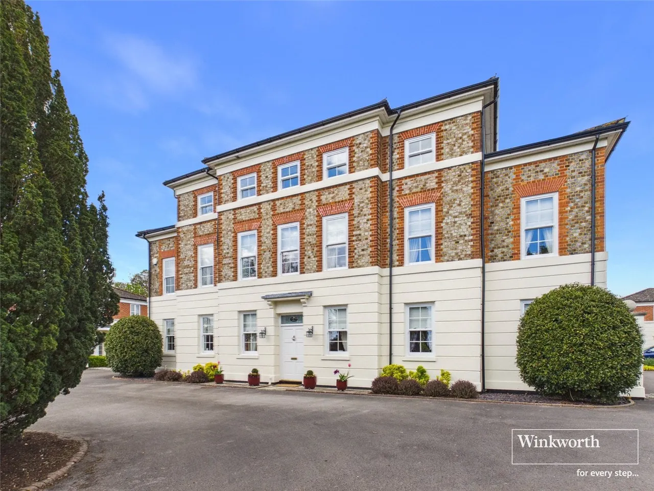 4 bed house for sale, Wayland Close, Bradfield, RG7