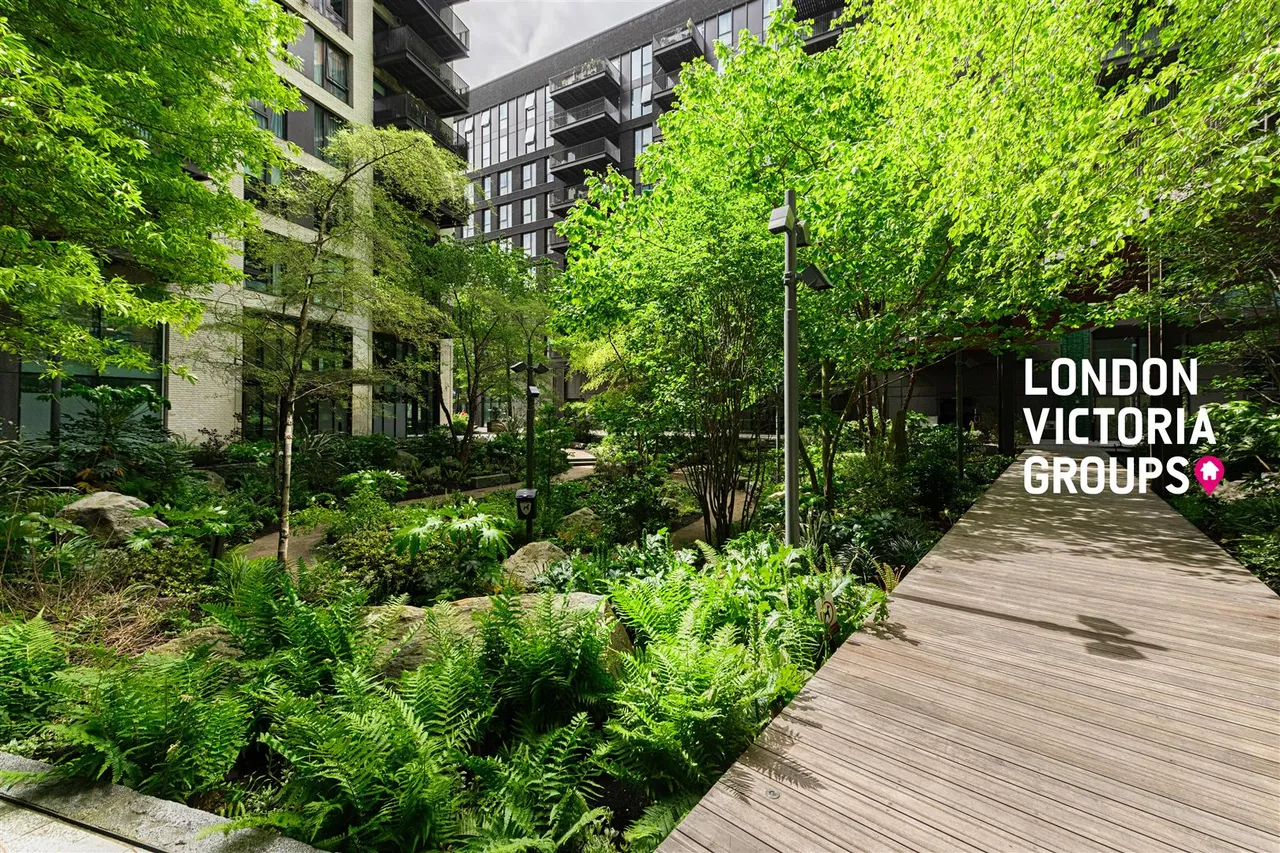 Viaduct Gardens, London, photo 25