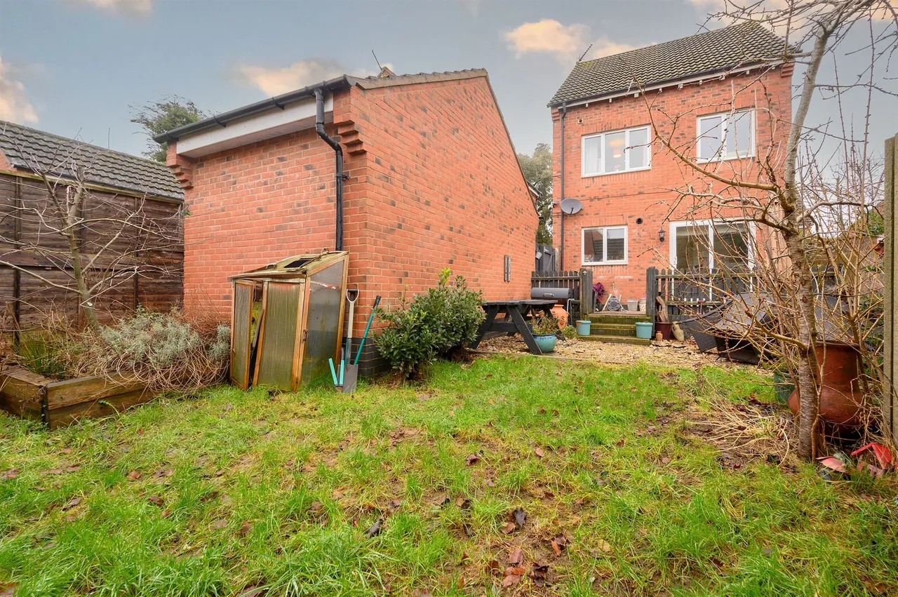 Burdock Way, Kettering, NN14, photo 15