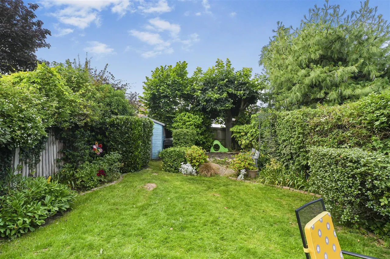 Leconfield Road, Loughborough, photo 24