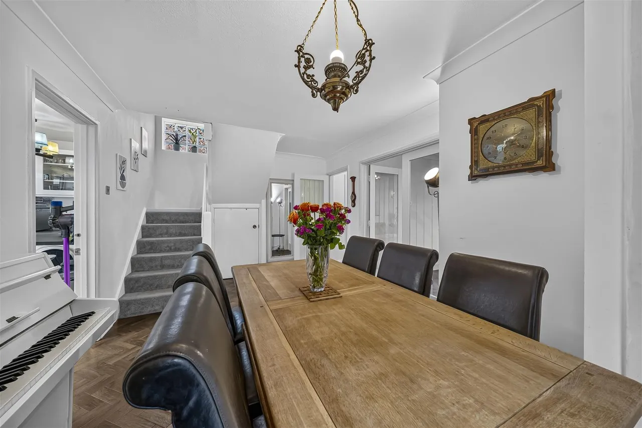 Leconfield Road, Loughborough, photo 10