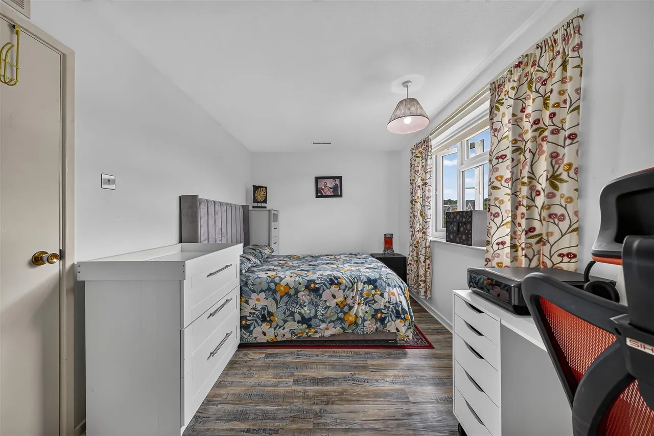 Leconfield Road, Loughborough, photo 14