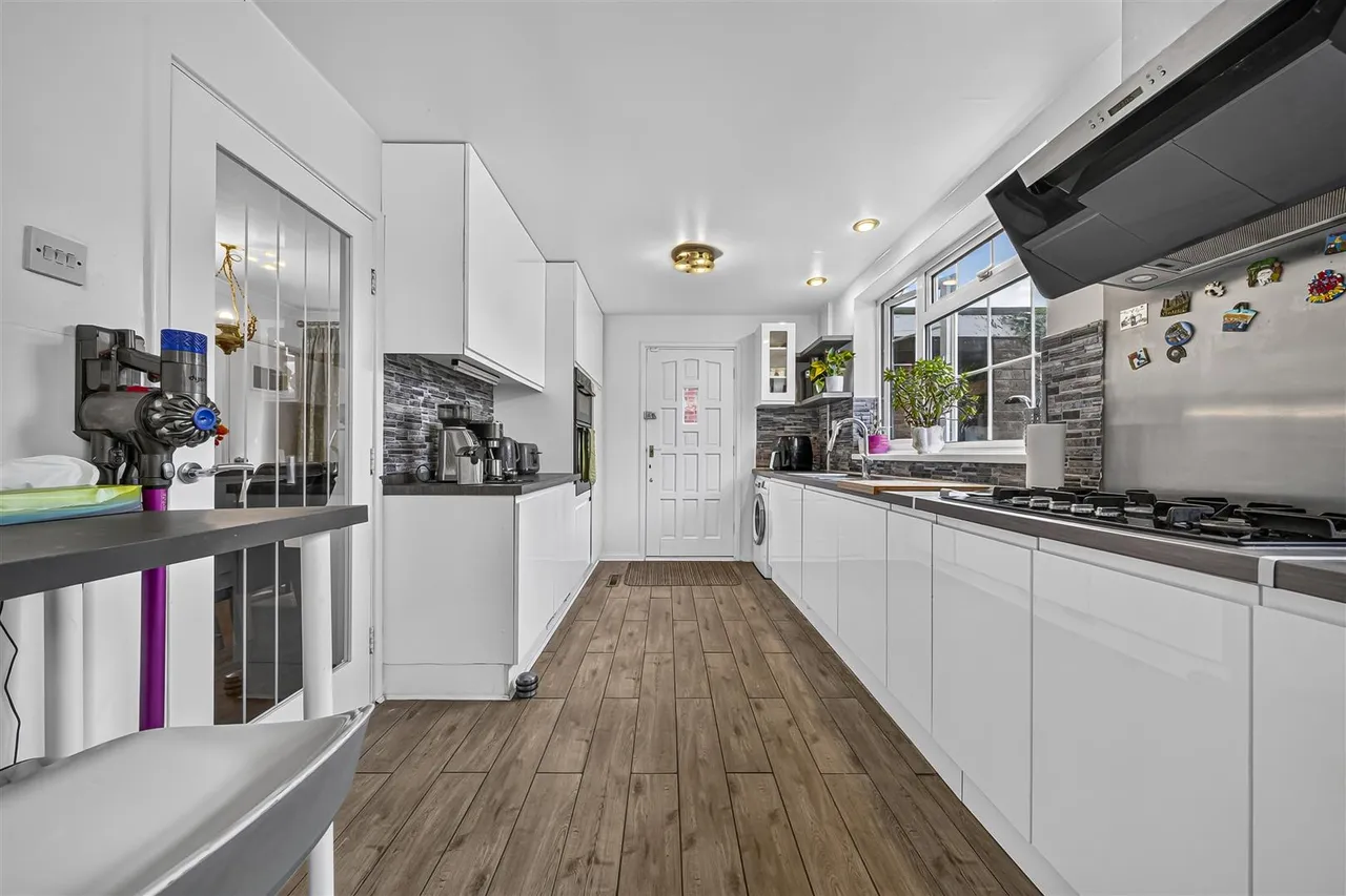 Leconfield Road, Loughborough, photo 6