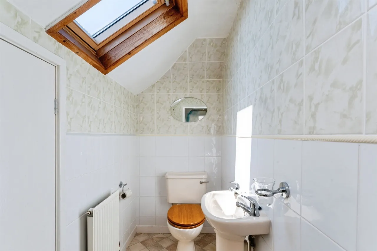 Caldy Close, Chester, CH2, photo 17