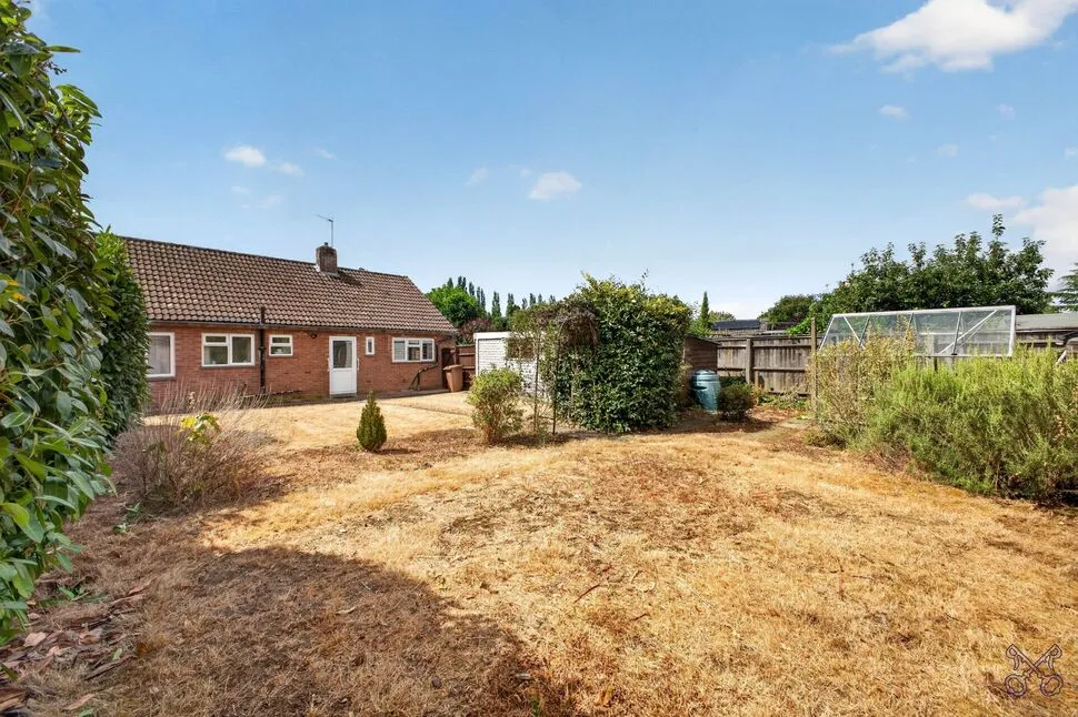 Mansion Gardens, Evesham, WR11, photo 13