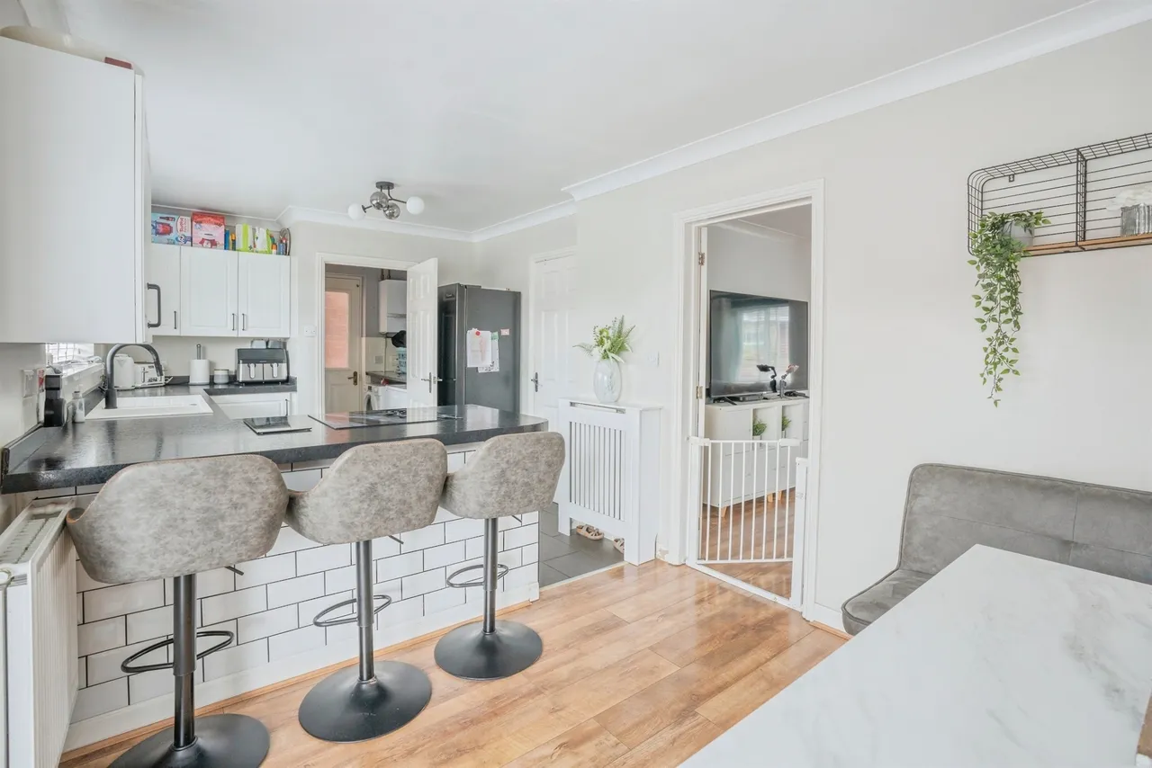 Willow Close, Beddau, Pontypridd, photo 4