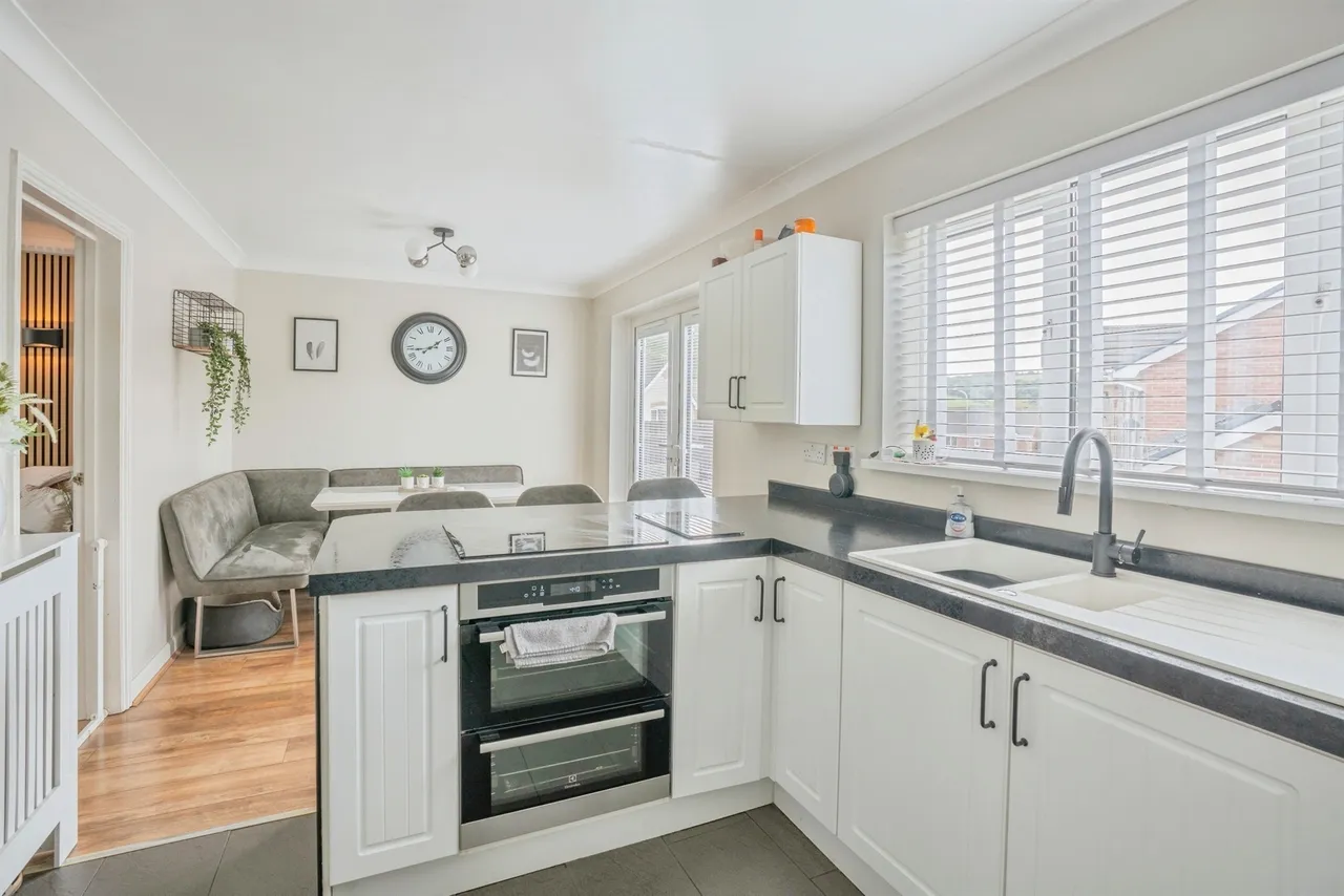 Willow Close, Beddau, Pontypridd, photo 6