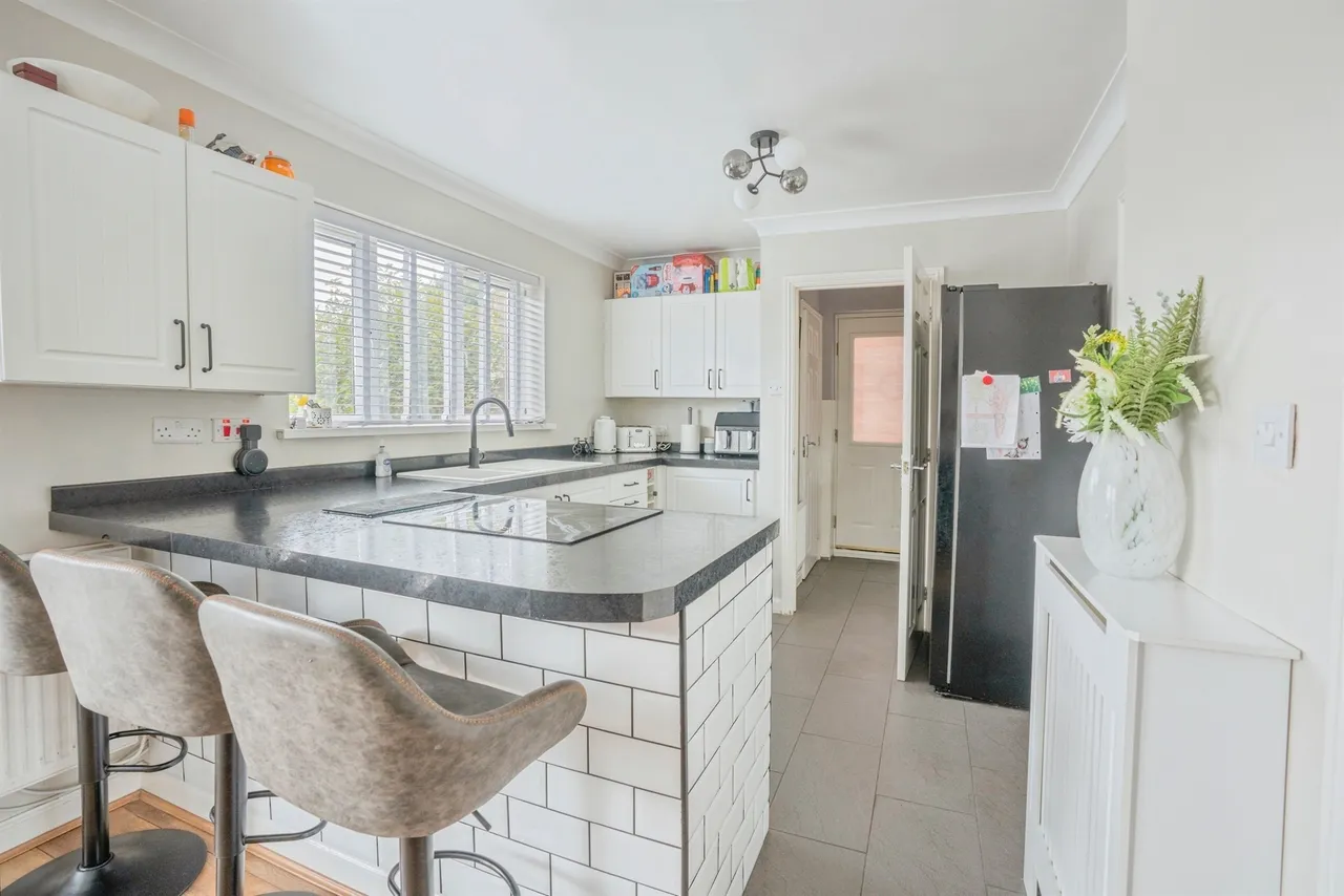 Willow Close, Beddau, Pontypridd, photo 5