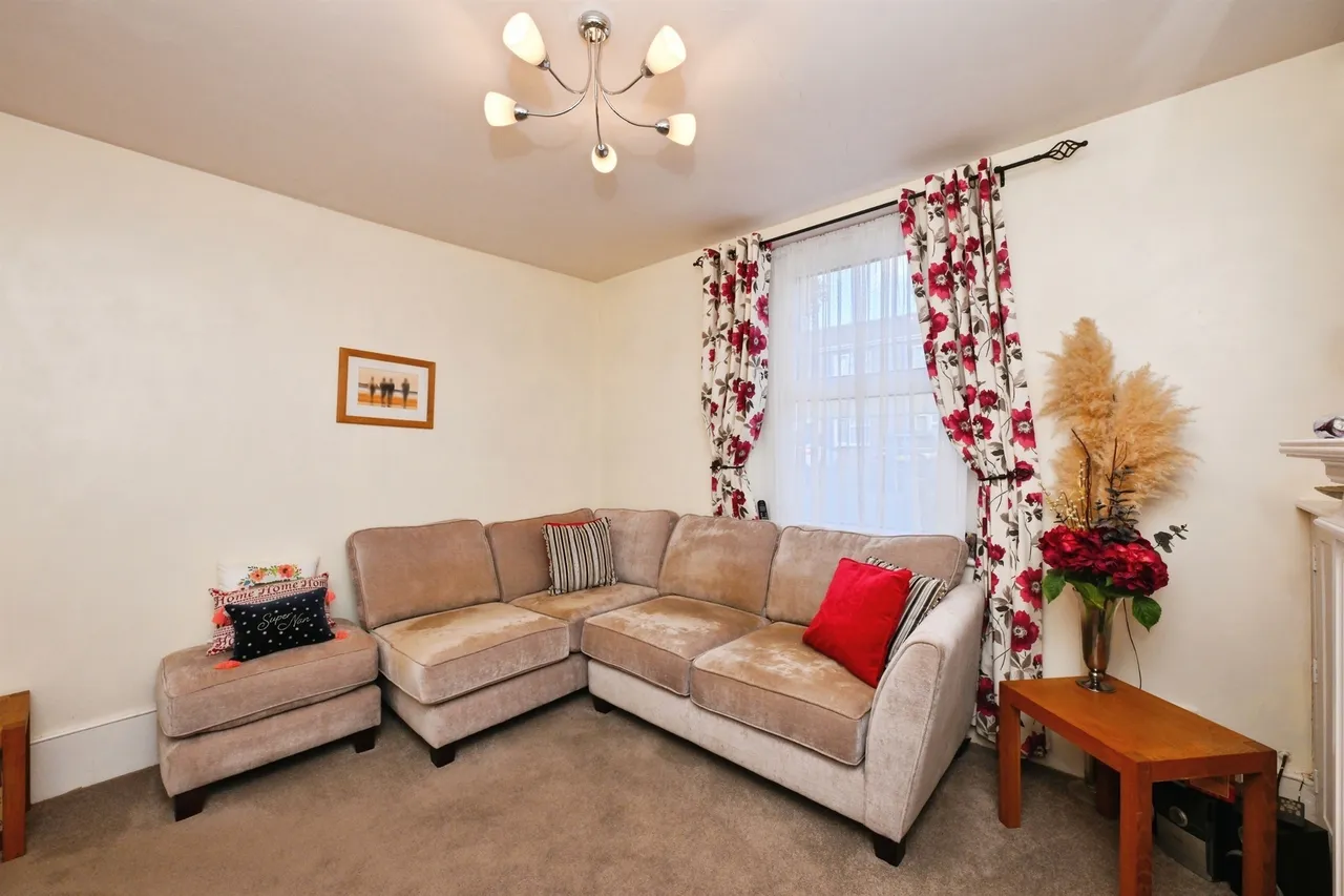 Westlea Road, Broxbourne, EN10, photo 5