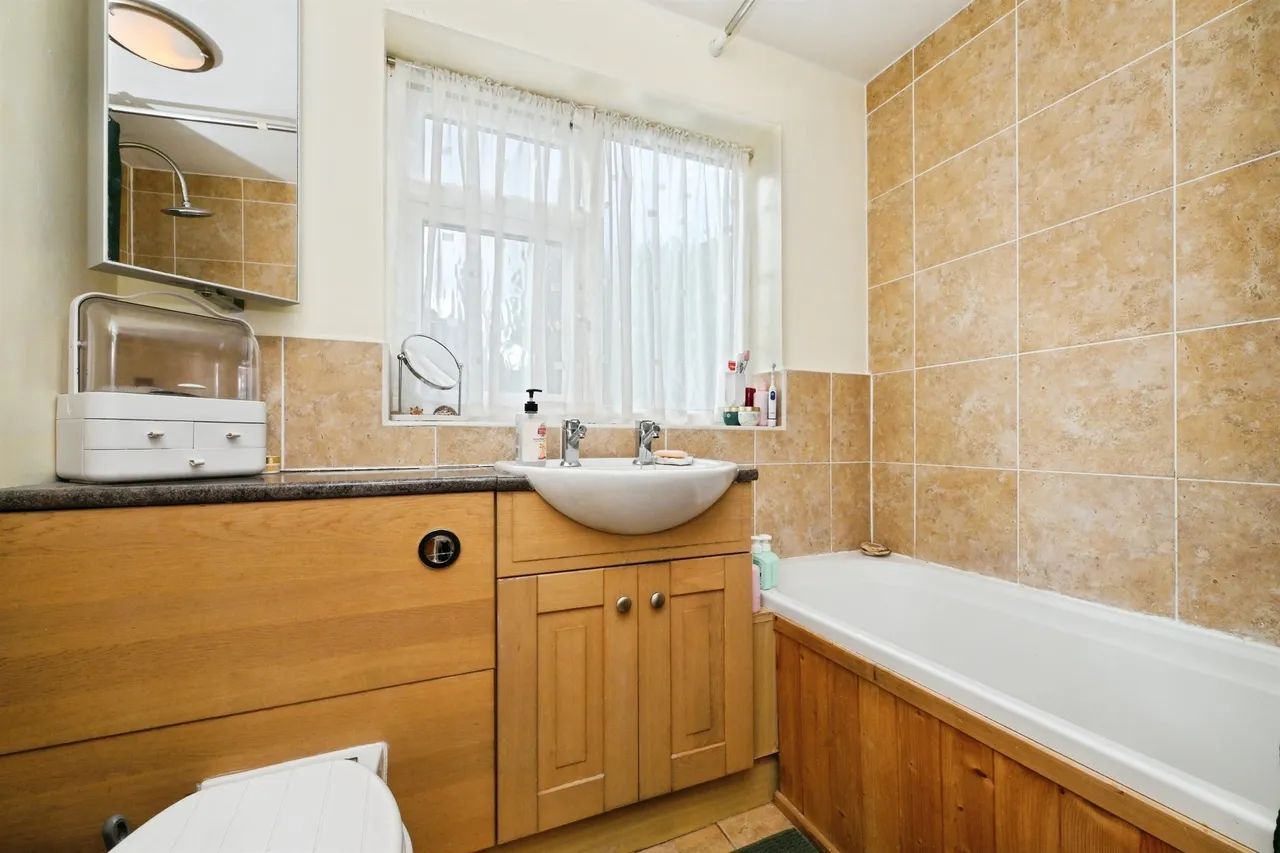 Westlea Road, Broxbourne, EN10, photo 8