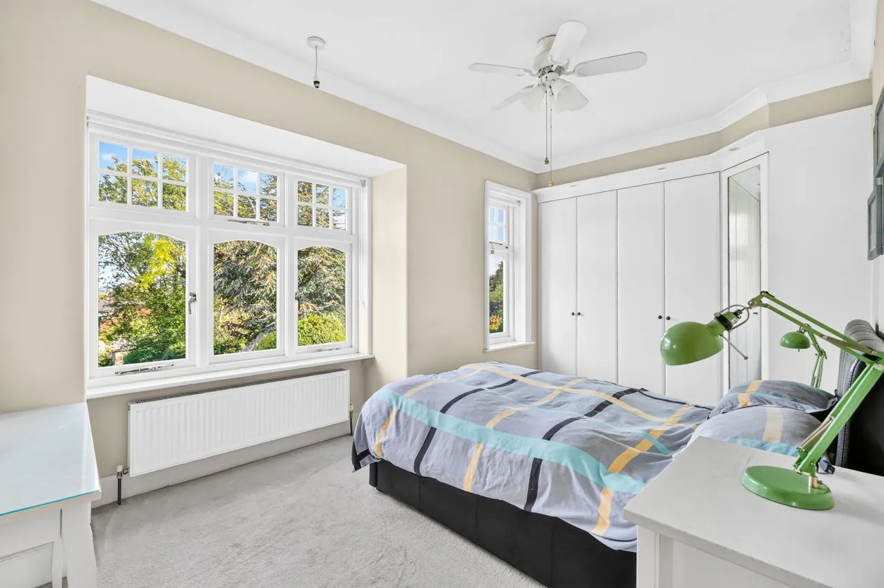 Charteris Road, Woodford Green, IG8, photo 14