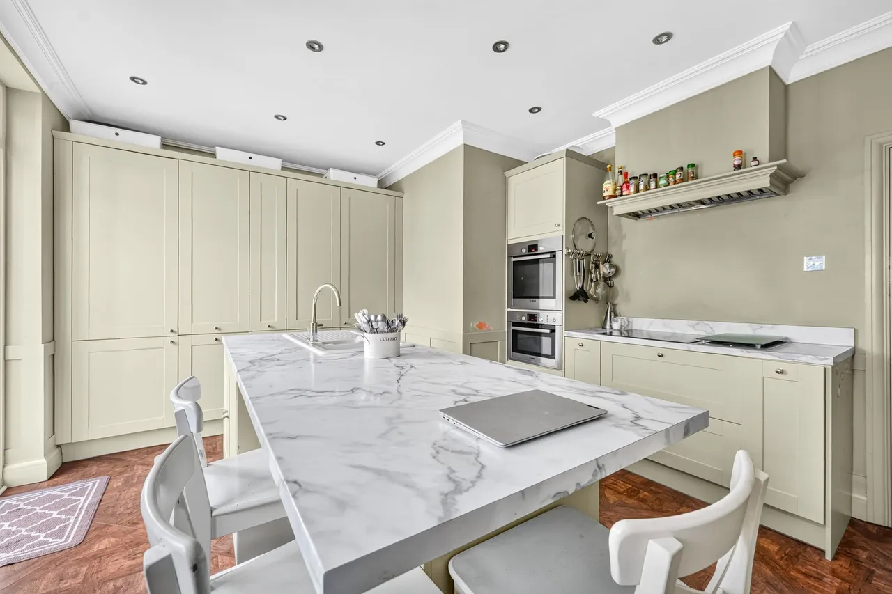 Charteris Road, Woodford Green, IG8, photo 12