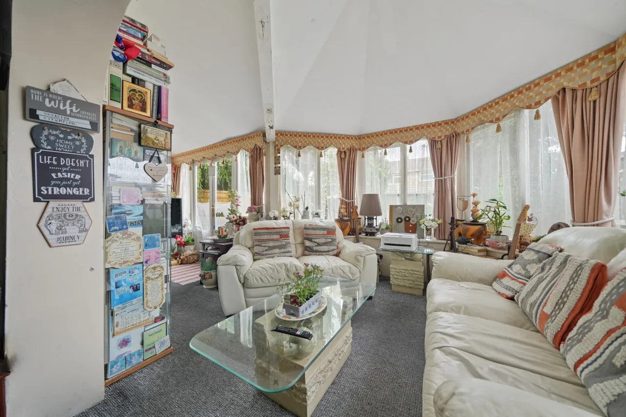 Howard Cornish Road, Marcham, OX13, photo 5