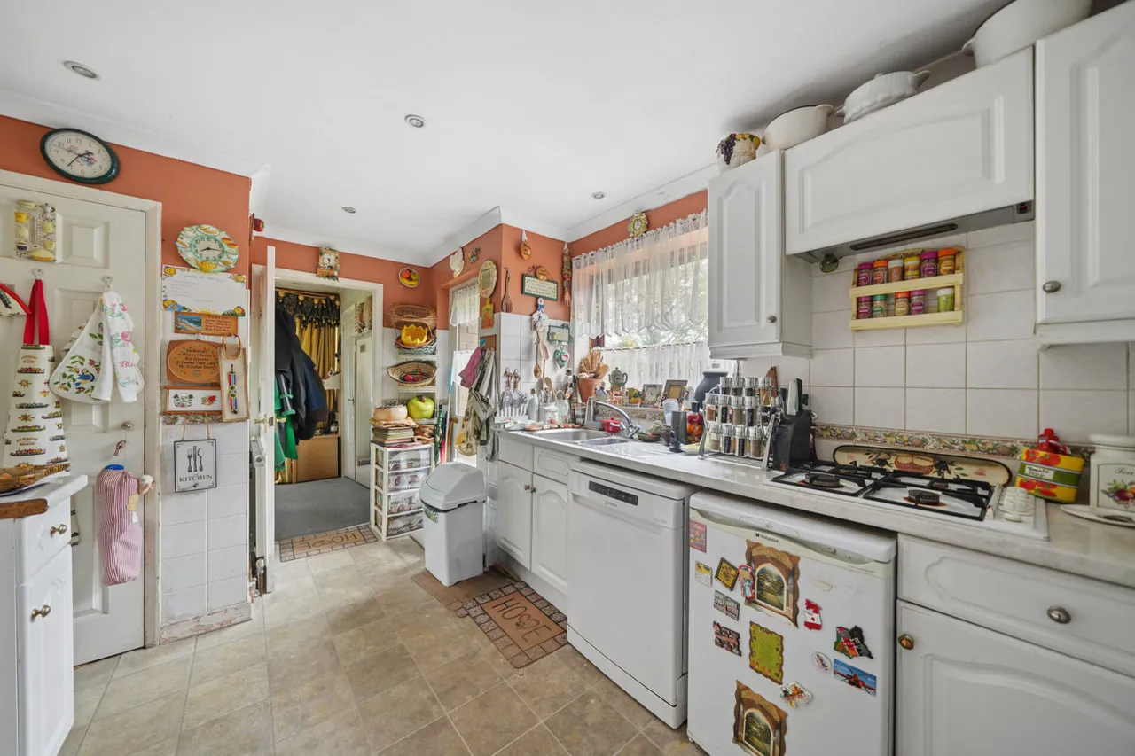 Howard Cornish Road, Marcham, OX13, photo 8