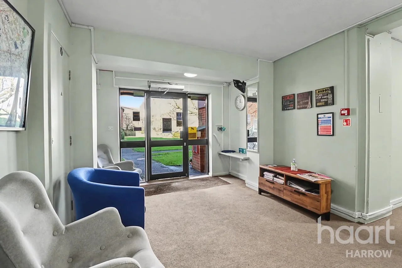 Rayners Lane, Harrow, HA2, photo 2