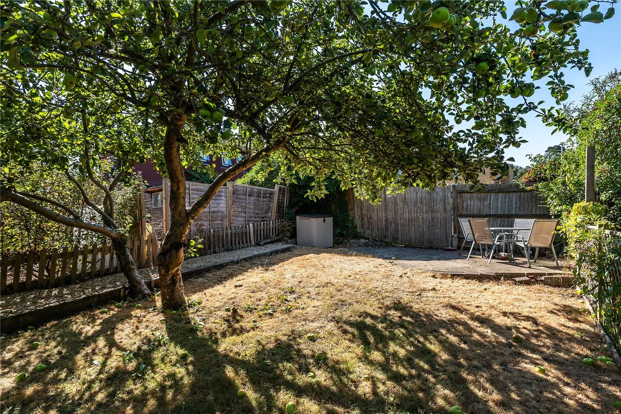 St. Johns Hill, Sevenoaks, Kent, TN13 3NY, photo 17