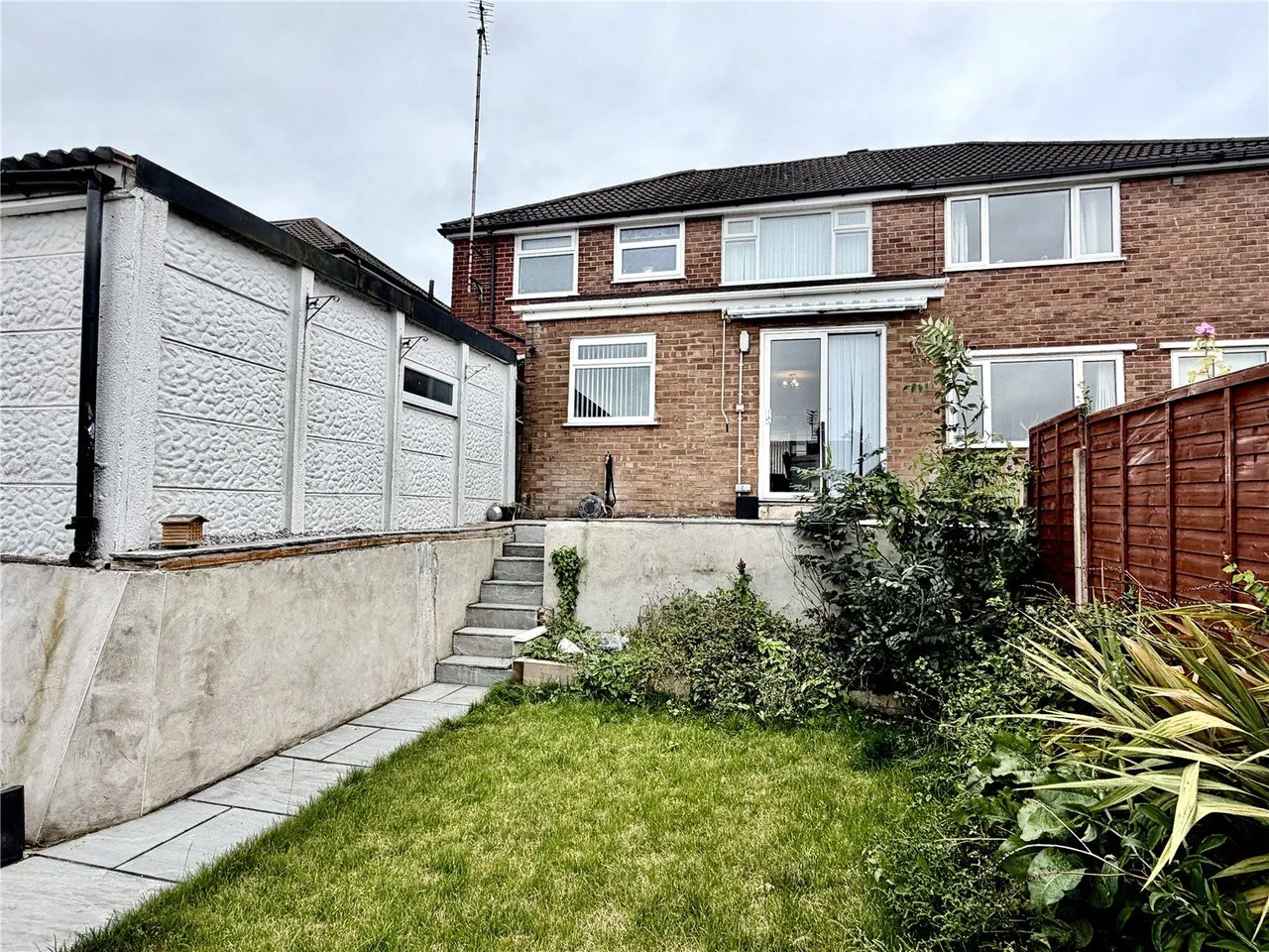 Wilson Avenue, Heywood, OL10, photo 3