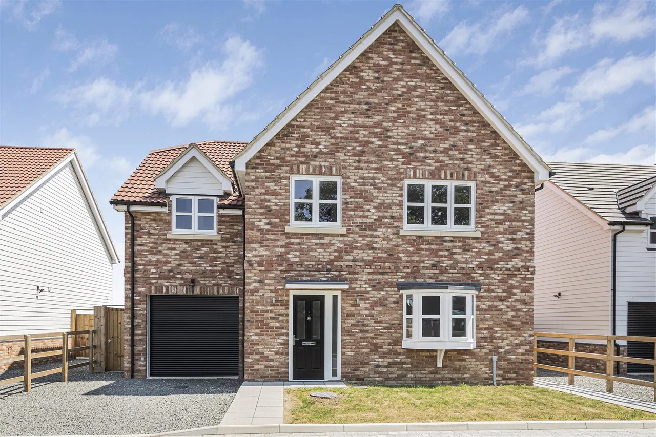 4 bed property for sale, Old Mead Road, Henham, CM22