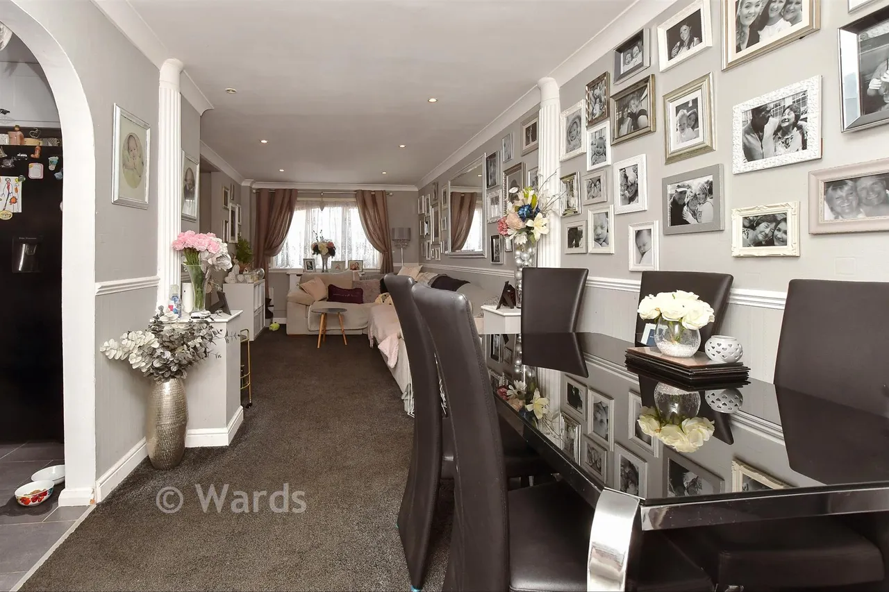 Coverdale Close, Walderslade, ME5, photo 5