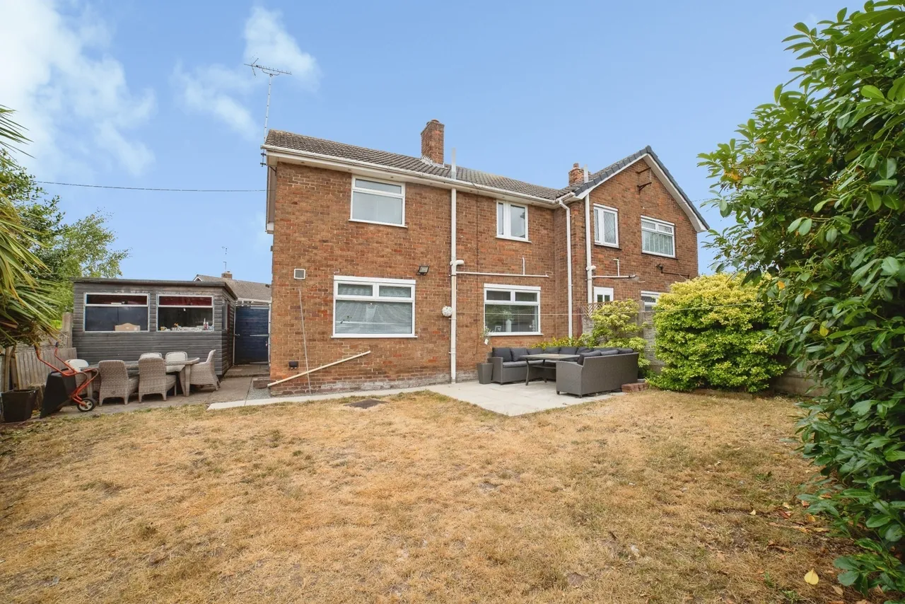 Clumber Avenue, Rainworth, Mansfield, Nottinghamshire, NG21, photo 22
