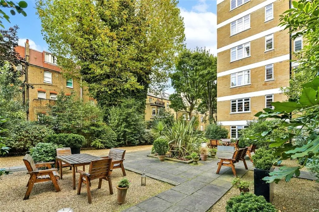 Old Brompton Road, Earl's Court, London, SW5 9HY, photo 5