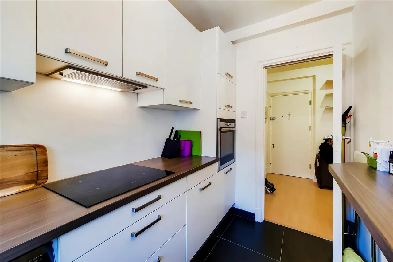 Old Brompton Road, Earl's Court, London, SW5 9HY, photo 7