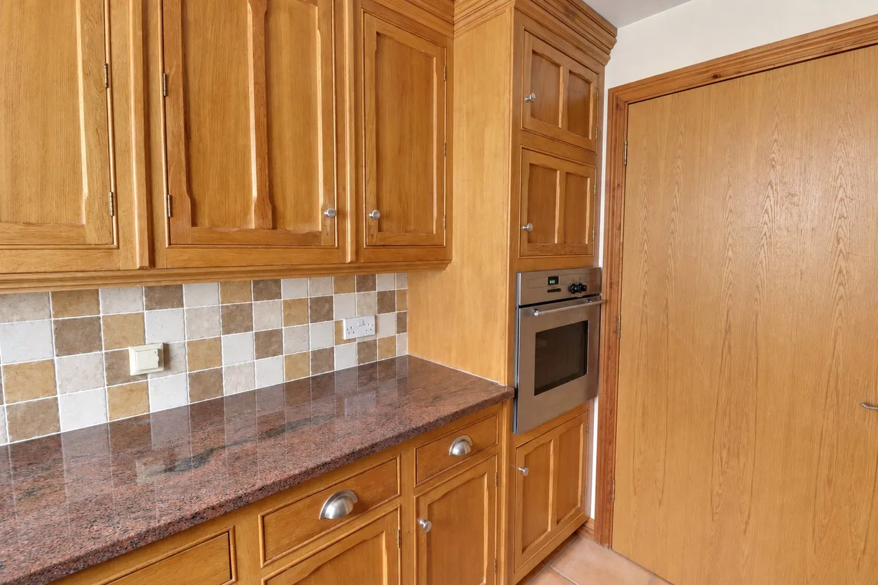 Dowr Close, Launceston, PL15, photo 9