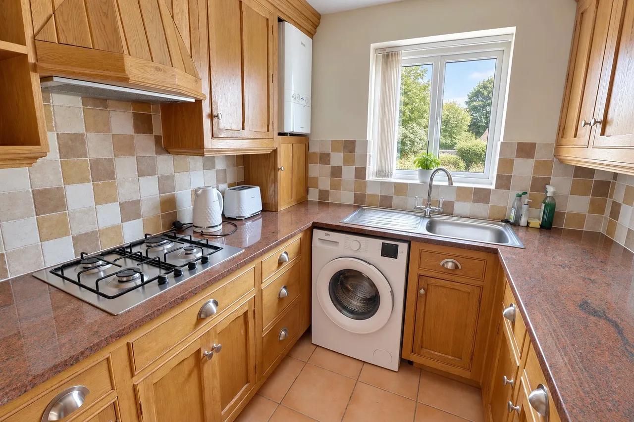 Dowr Close, Launceston, PL15, photo 3