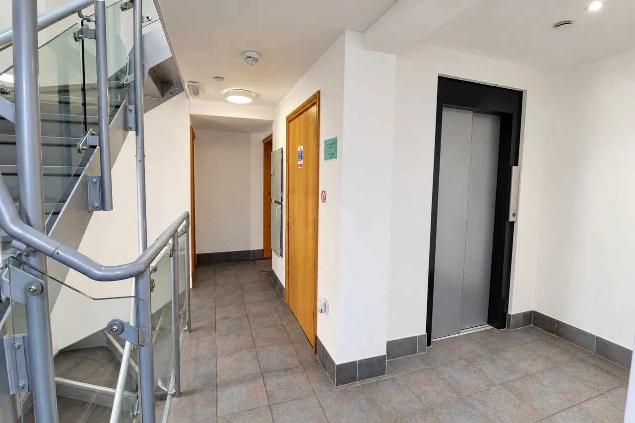 Dowr Close, Launceston, PL15, photo 11