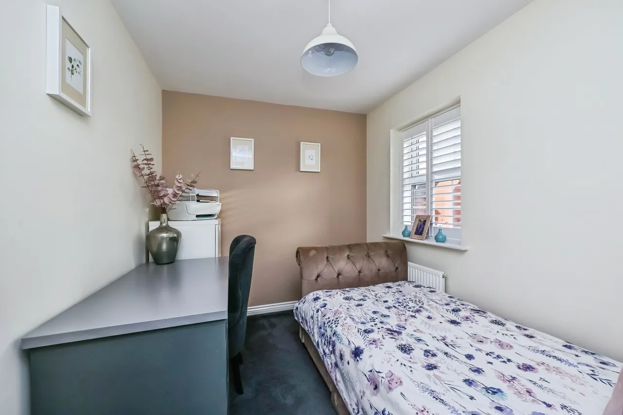 Falcon Way, Hucknall, NG15, photo 18