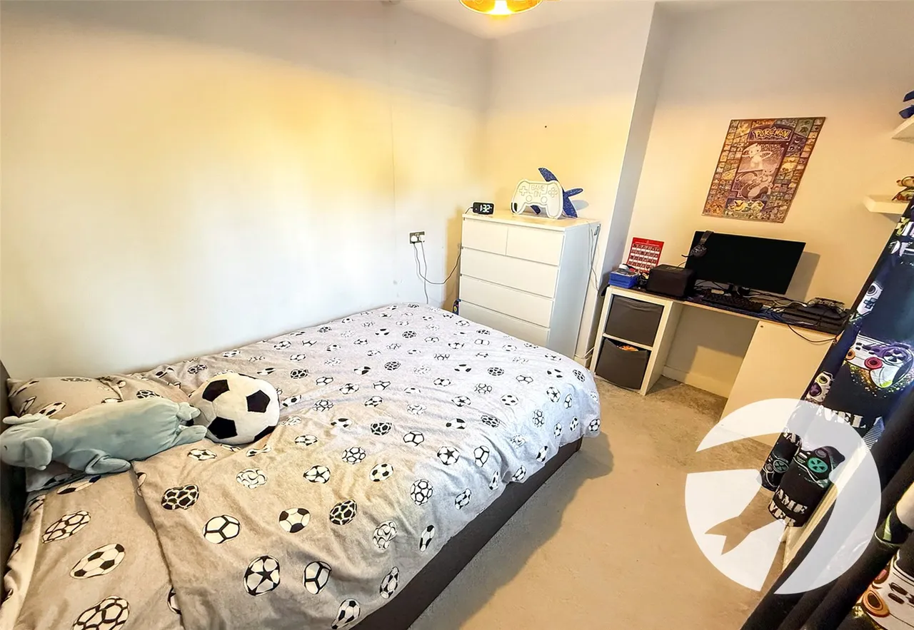 Moira Road, London, SE9, photo 7