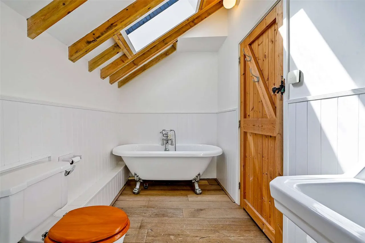 Fingest, Henley-on-Thames, RG9, photo 10