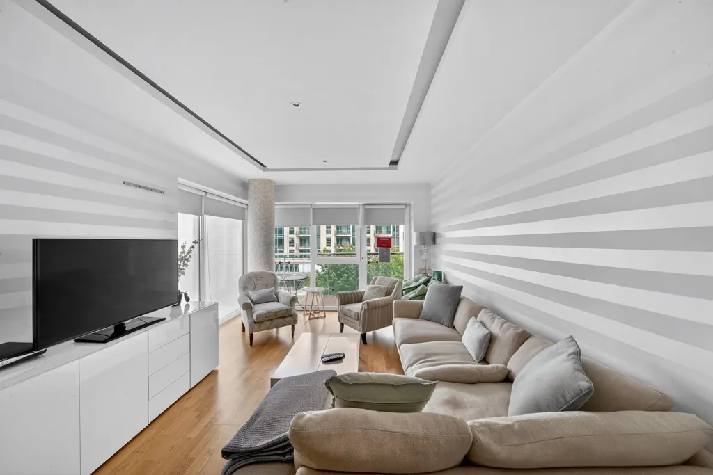 Juniper Drive, Wandsworth, SW18, photo 9