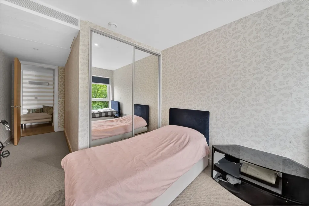 Juniper Drive, Wandsworth, SW18, photo 5