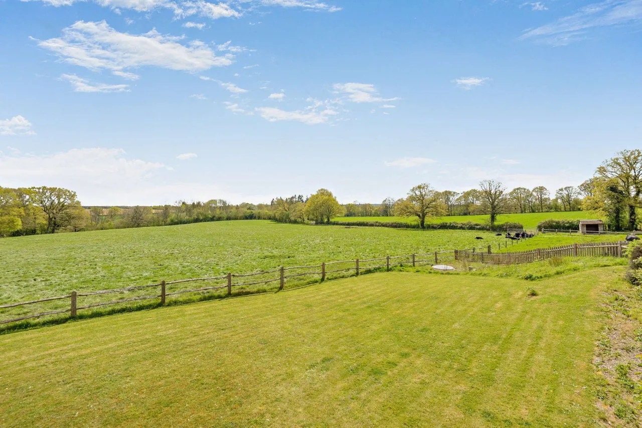 Wisborough Green, Billingshurst, RH14, photo 5
