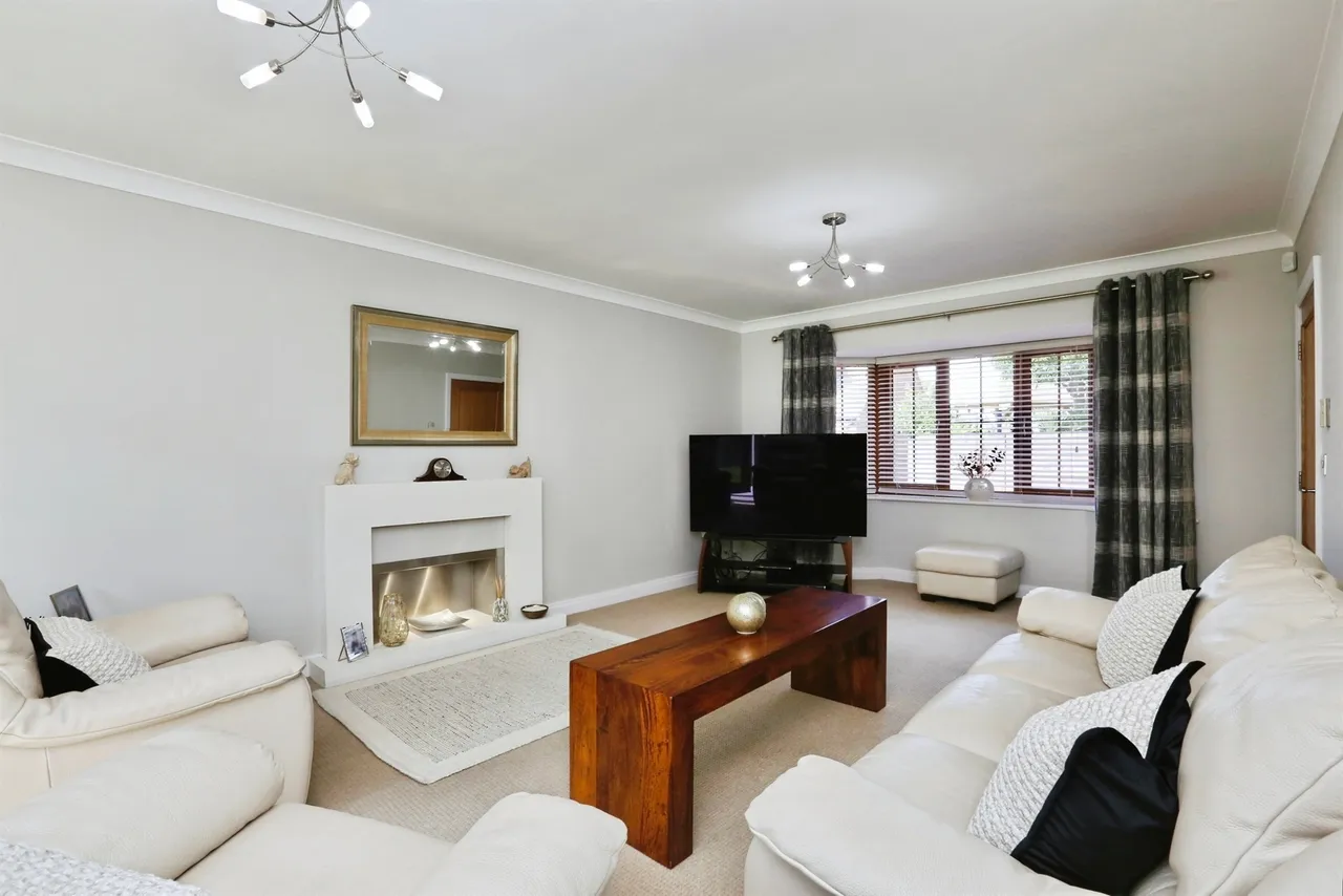 Whiphill Lane, Armthorpe, Doncaster, photo 6