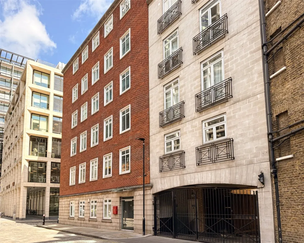 Pemberton Row, Near Fleet Street, EC4A, photo 17