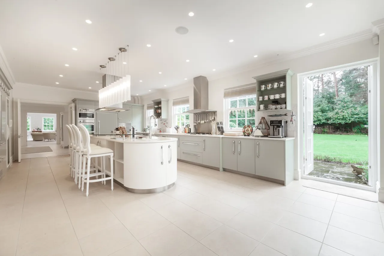 Virginia Water, Surrey, GU25 4NG, photo 11