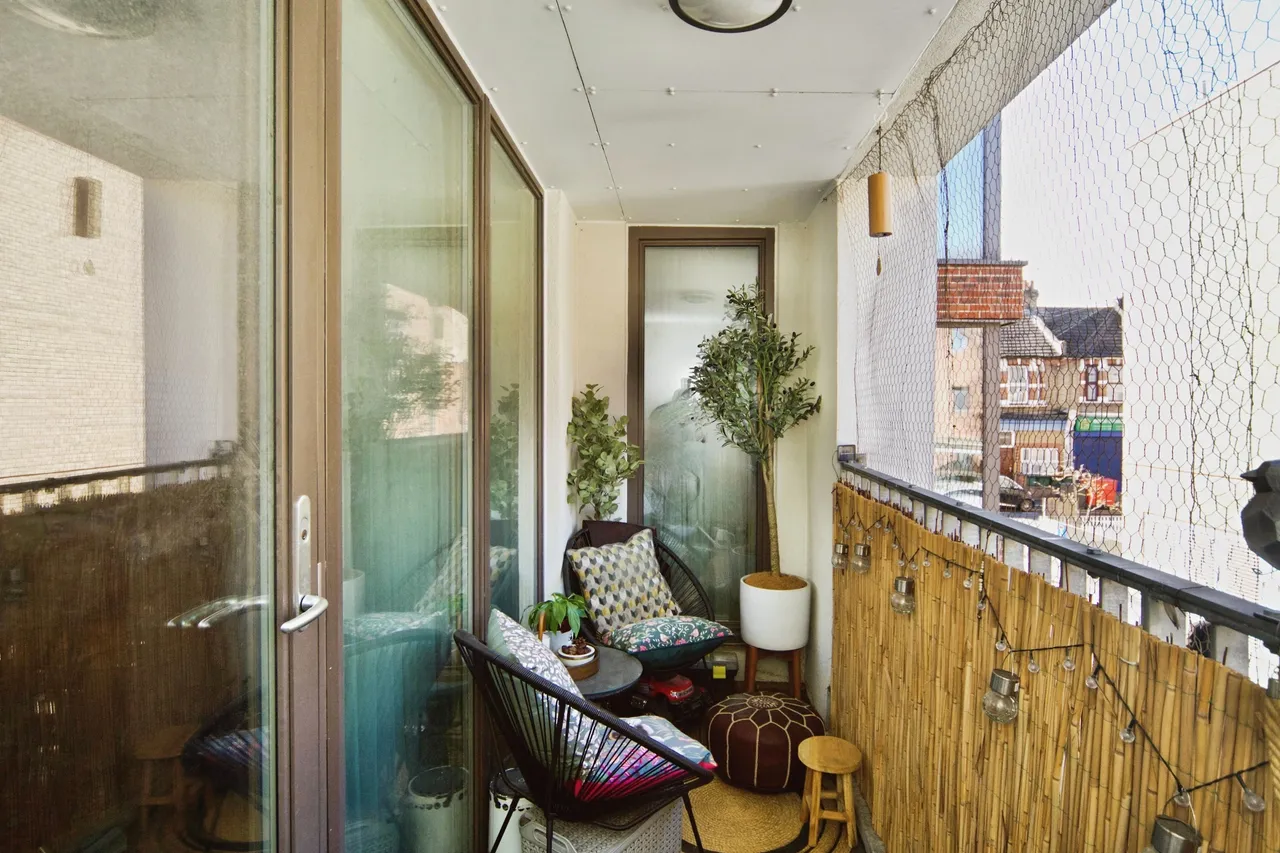 Katherine Road, London, E6, photo 8