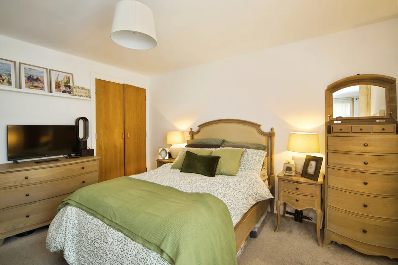 Katherine Road, London, E6, photo 11