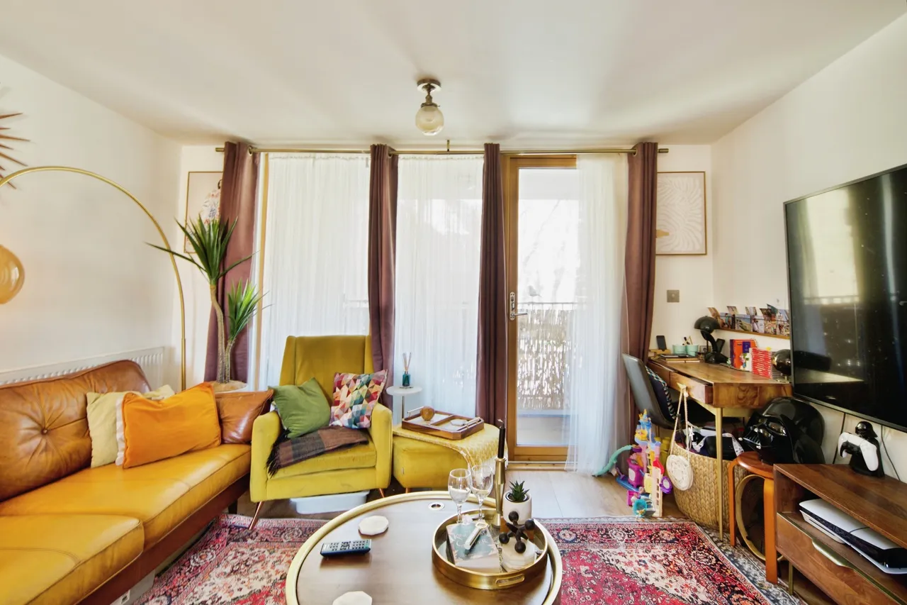 Katherine Road, London, E6, photo 2
