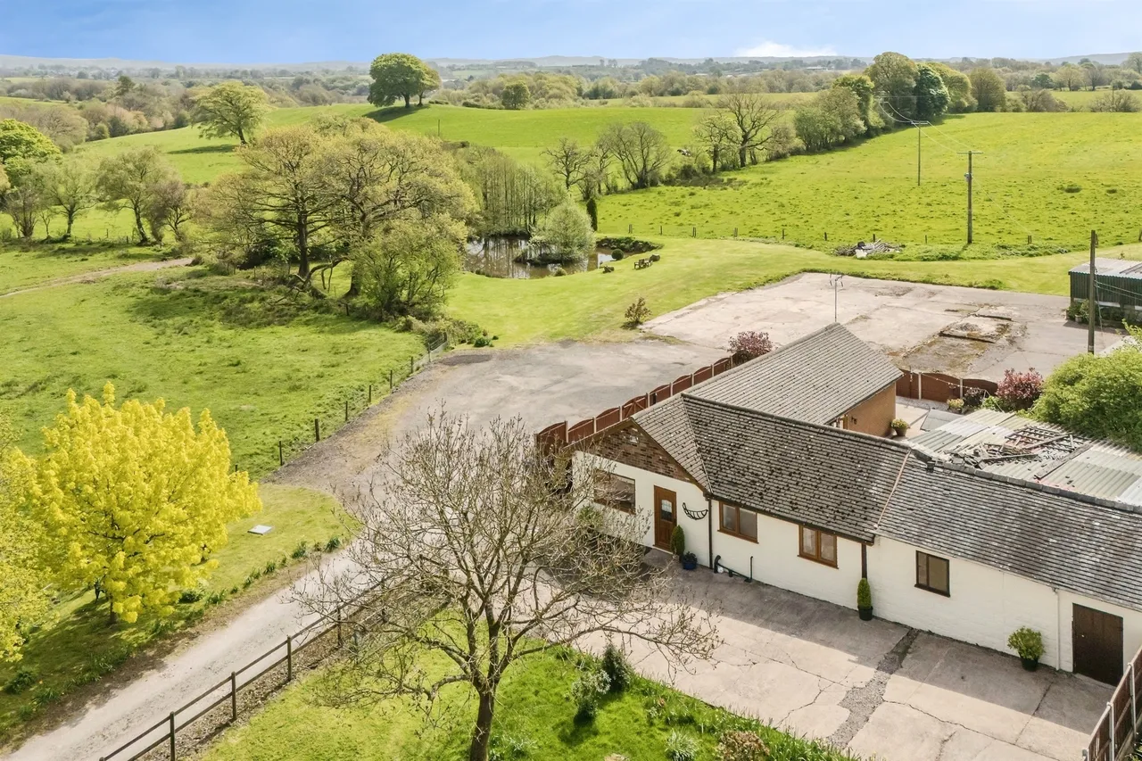 2 bed house for sale — Consall, Wetley Rocks, Stoke-On-Trent