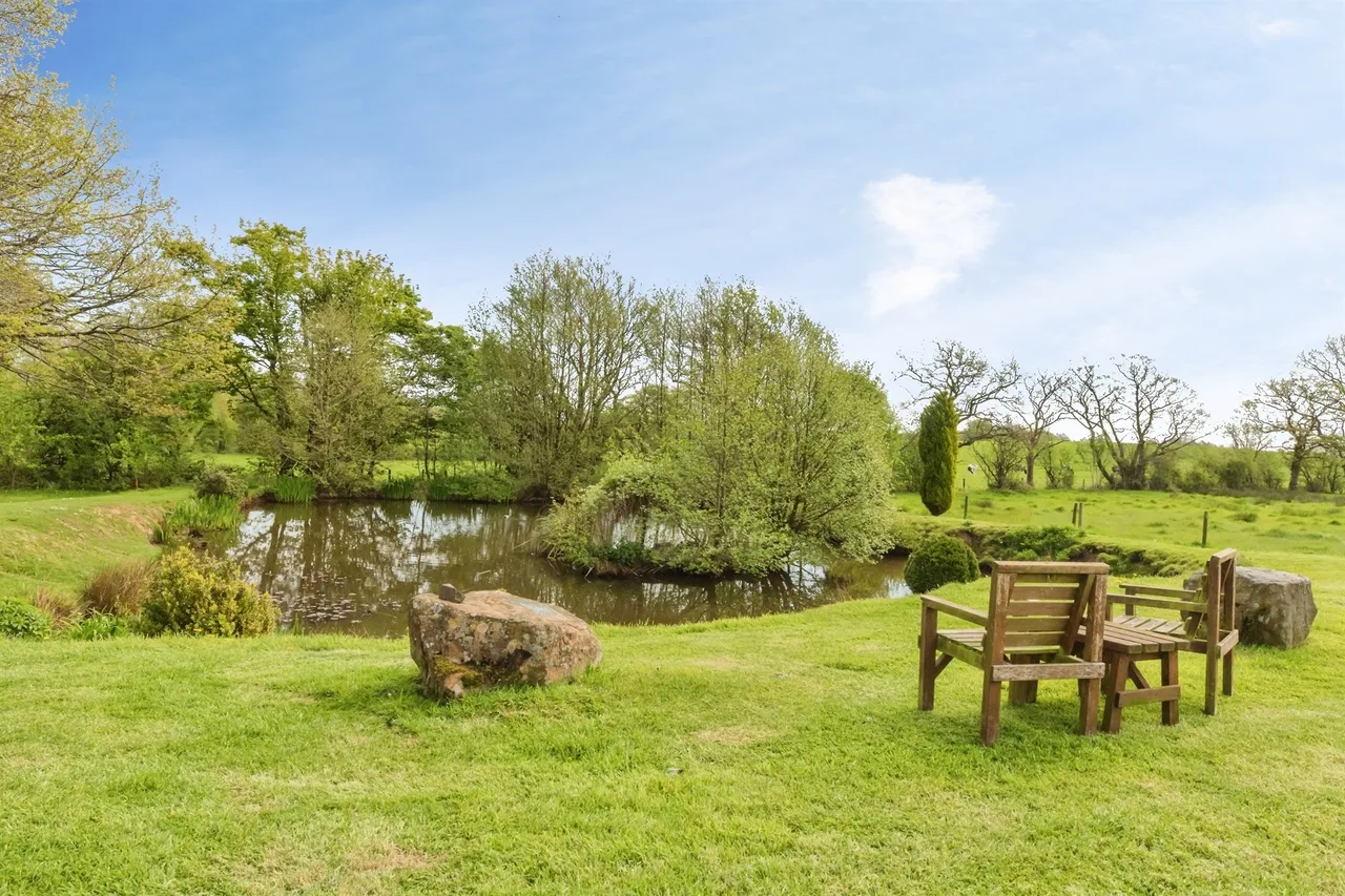 Consall, Wetley Rocks, Stoke-On-Trent, photo 4