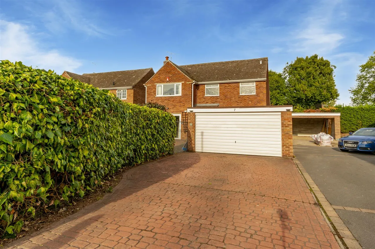 4 bed house for sale, The Pinfold, Thulston, DE72
