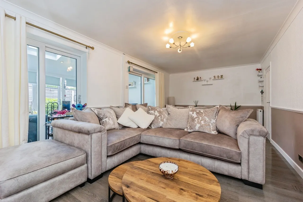 Lindwall Close, Manchester, Greater Manchester, M23, photo 2