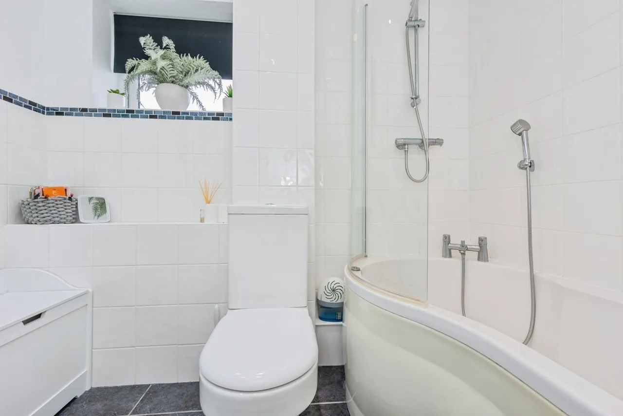 Lindwall Close, Manchester, Greater Manchester, M23, photo 14