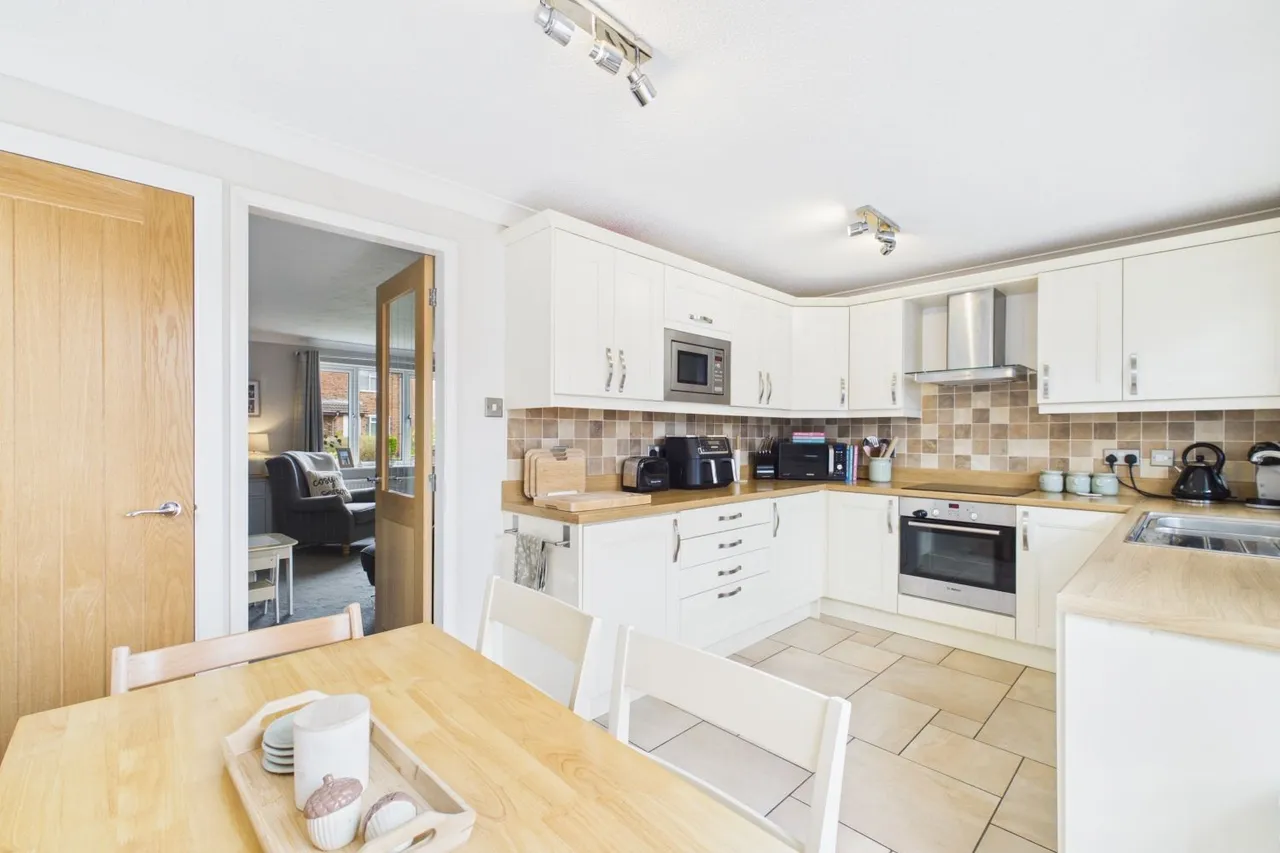 Angram Close, York, YO30, photo 13
