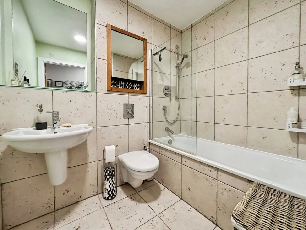 Armouries Way, Leeds, LS10, photo 15
